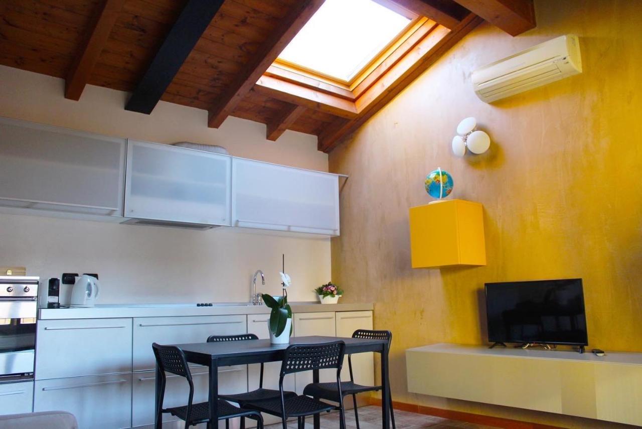 Bergamo Easy Airport Sleep&Fly Parking Apartment Luaran gambar