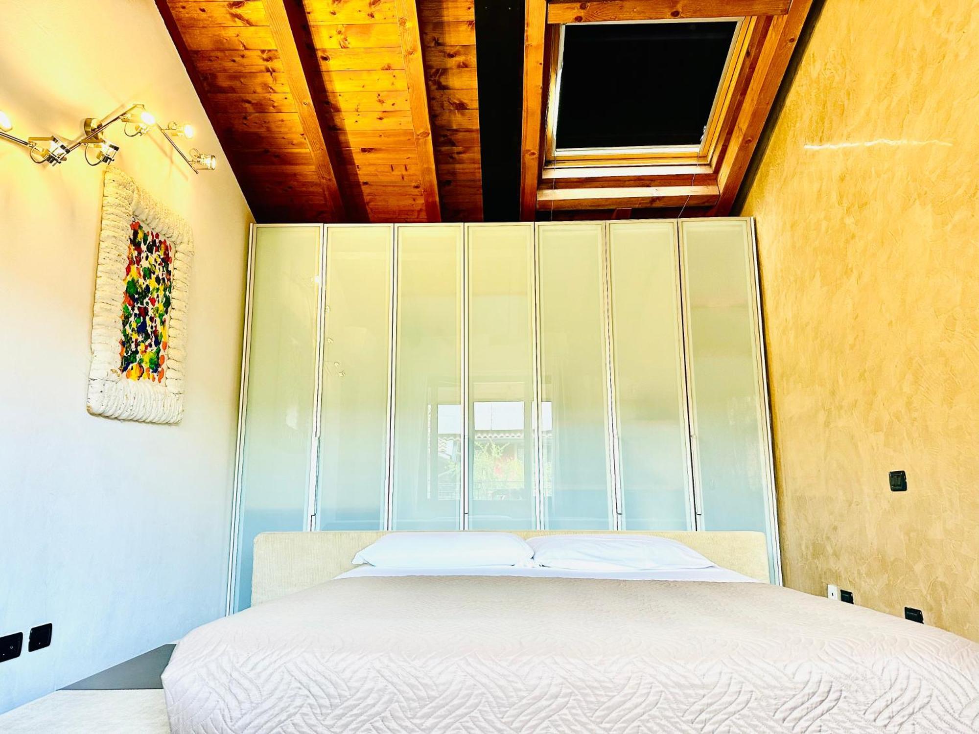 Bergamo Easy Airport Sleep&Fly Parking Apartment Luaran gambar